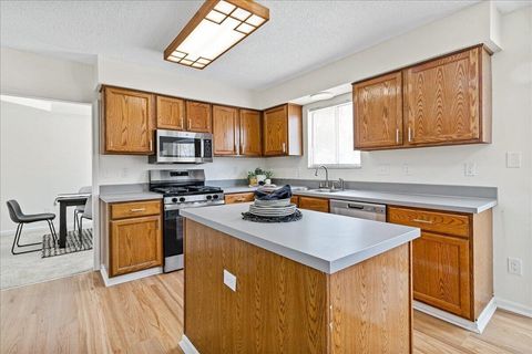 Tiny photo for 5706 Pleasant Hill Drive, Hilliard, OH 43026 (MLS # 226003525)