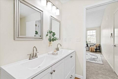 Tiny photo for 5706 Pleasant Hill Drive, Hilliard, OH 43026 (MLS # 226003525)