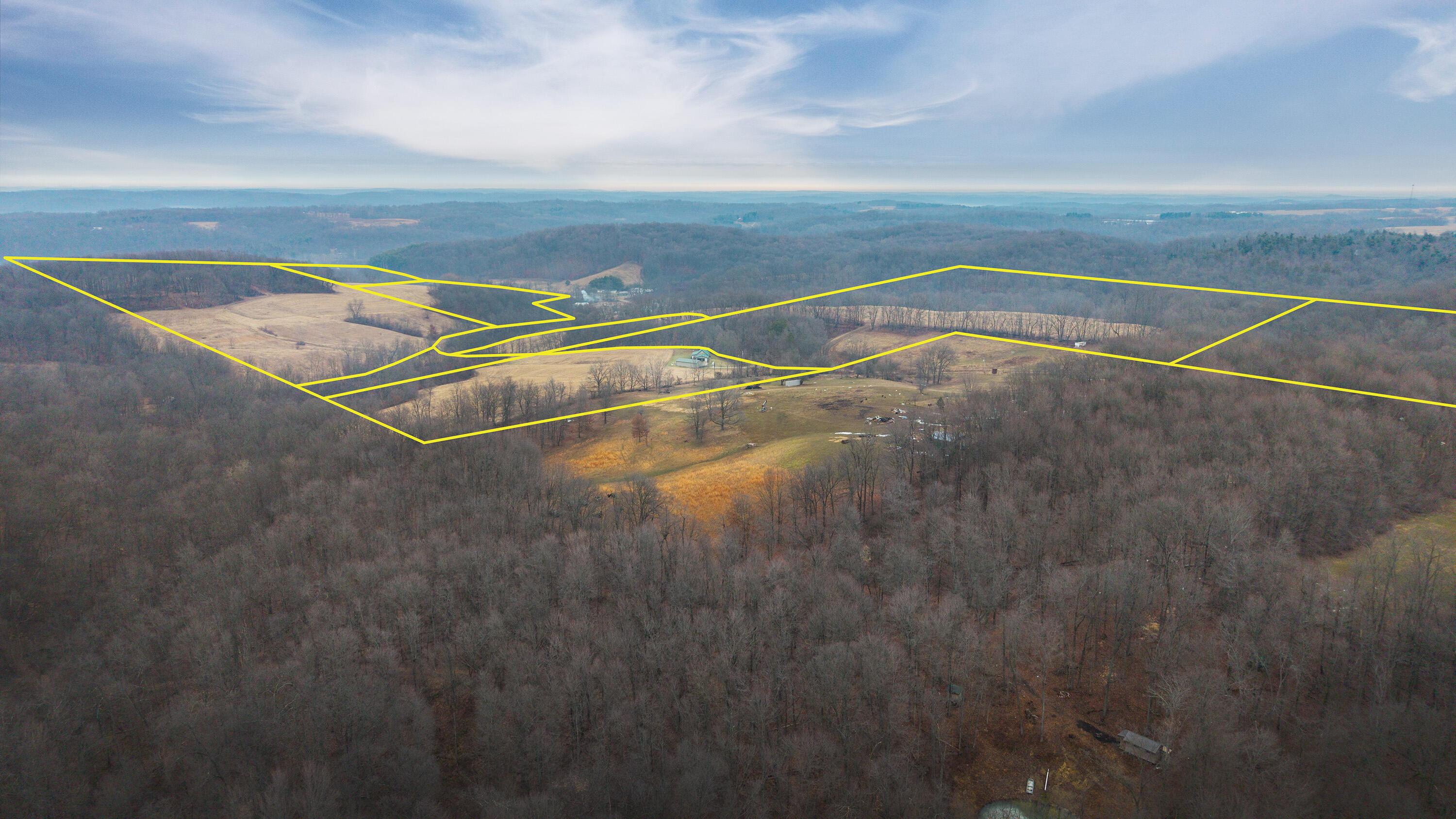8001 Flack Road, Howard, Ohio image 27