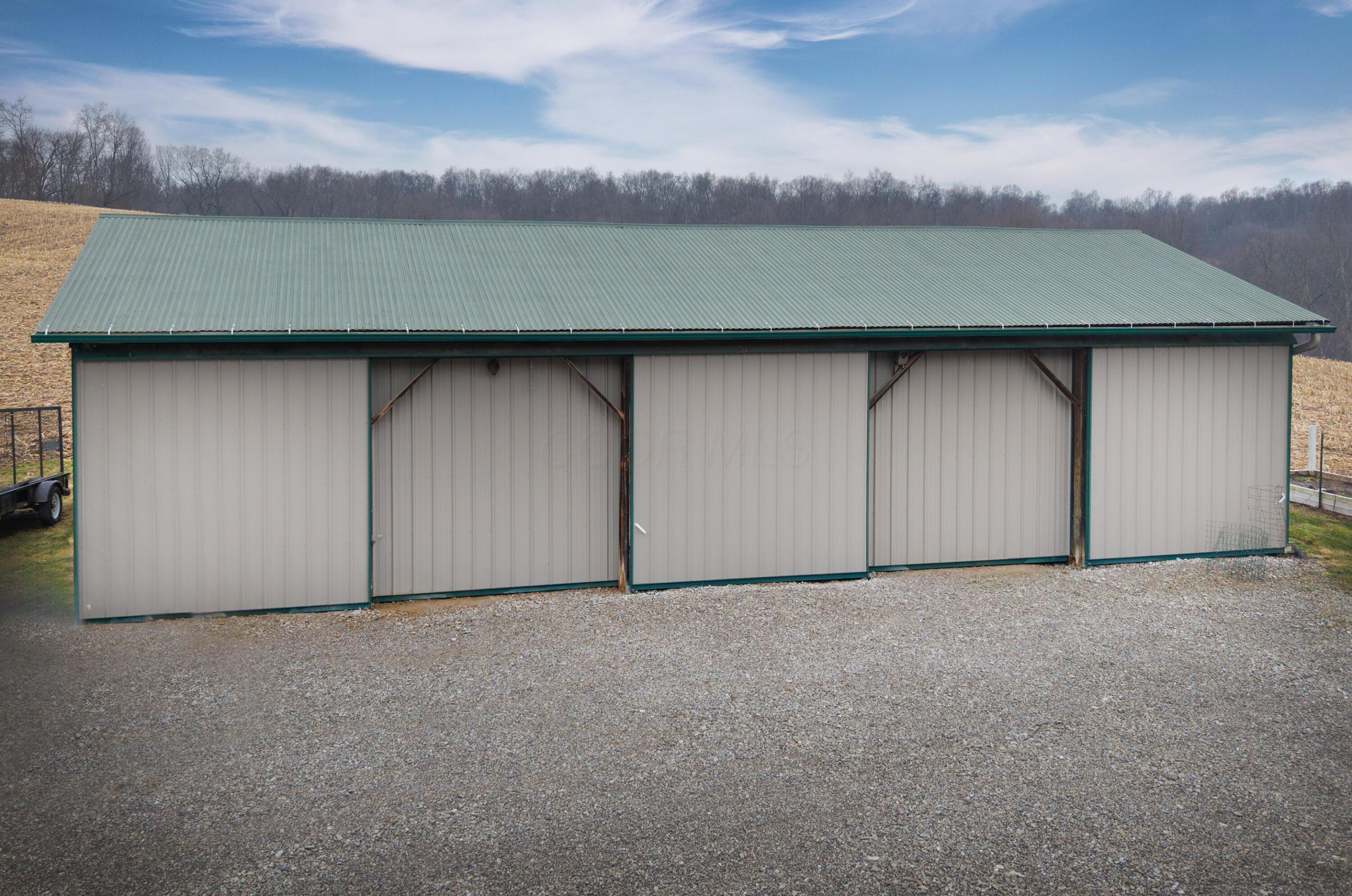 8001 Flack Road, Howard, Ohio image 22