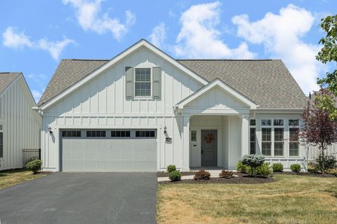 Single Family Residence in New Albany OH 7043 Souder Road.jpg