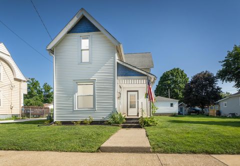Photo of 505 E Burgess Street, Mount Vernon, OH 43050 (MLS # 226028130)