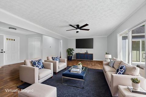 Tiny photo for 1930 Walnut Hill Park Drive, Columbus, OH 43232 (MLS # 225040595)