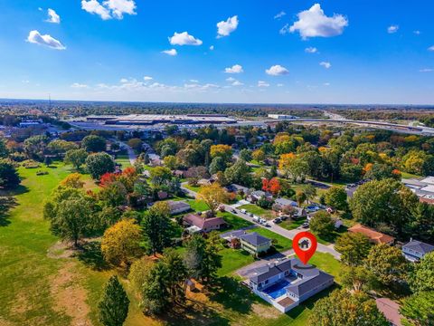 Tiny photo for 1930 Walnut Hill Park Drive, Columbus, OH 43232 (MLS # 225040595)