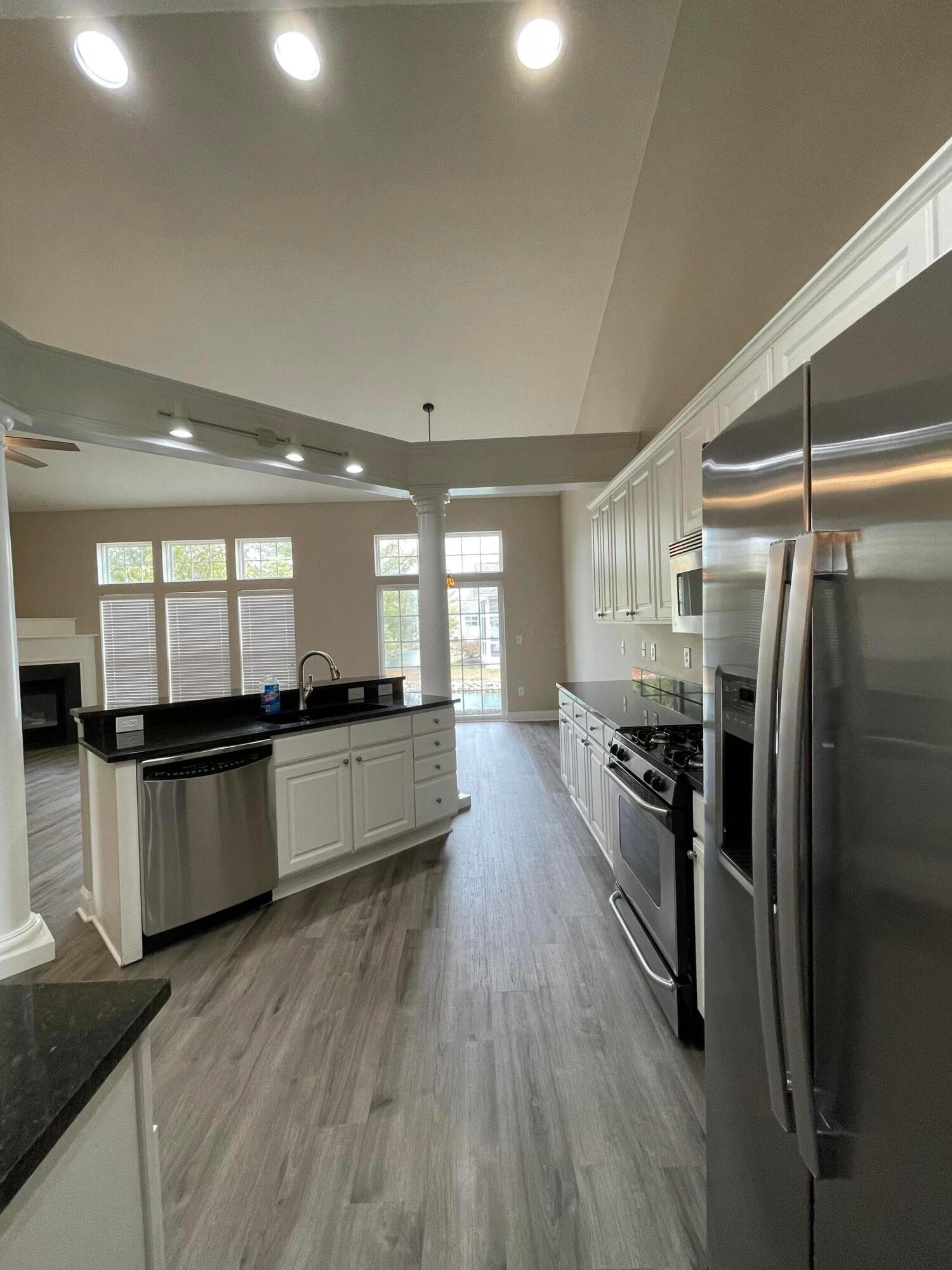 4090 Hanover Square Drive, Dublin, Ohio image 12