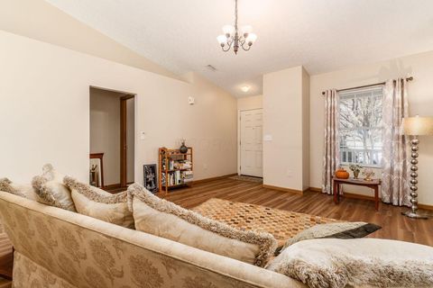 Tiny photo for 5445 Beresford Street 220 #220, Canal Winchester, OH 43110 (MLS # 226007286)