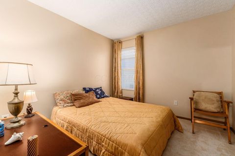 Tiny photo for 5445 Beresford Street 220 #220, Canal Winchester, OH 43110 (MLS # 226007286)