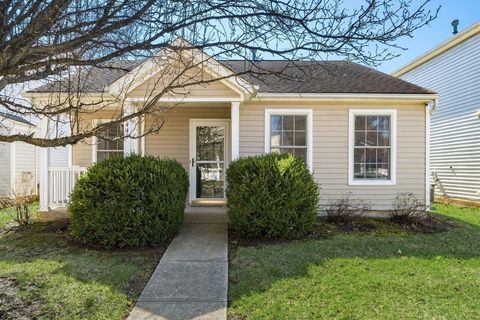 Tiny photo for 5445 Beresford Street 220 #220, Canal Winchester, OH 43110 (MLS # 226007286)