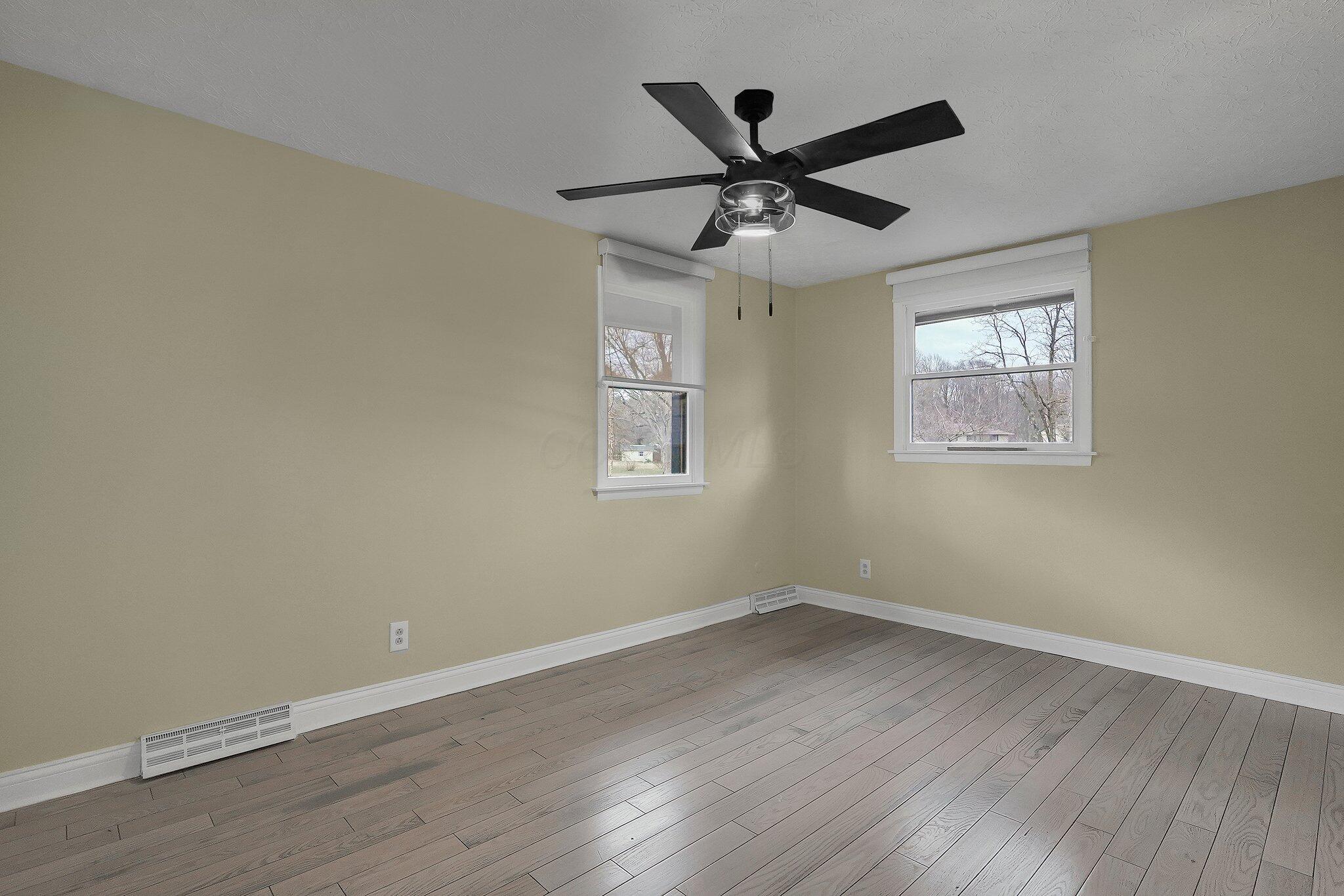 8777 Chevington Court, Pickerington, Ohio image 25