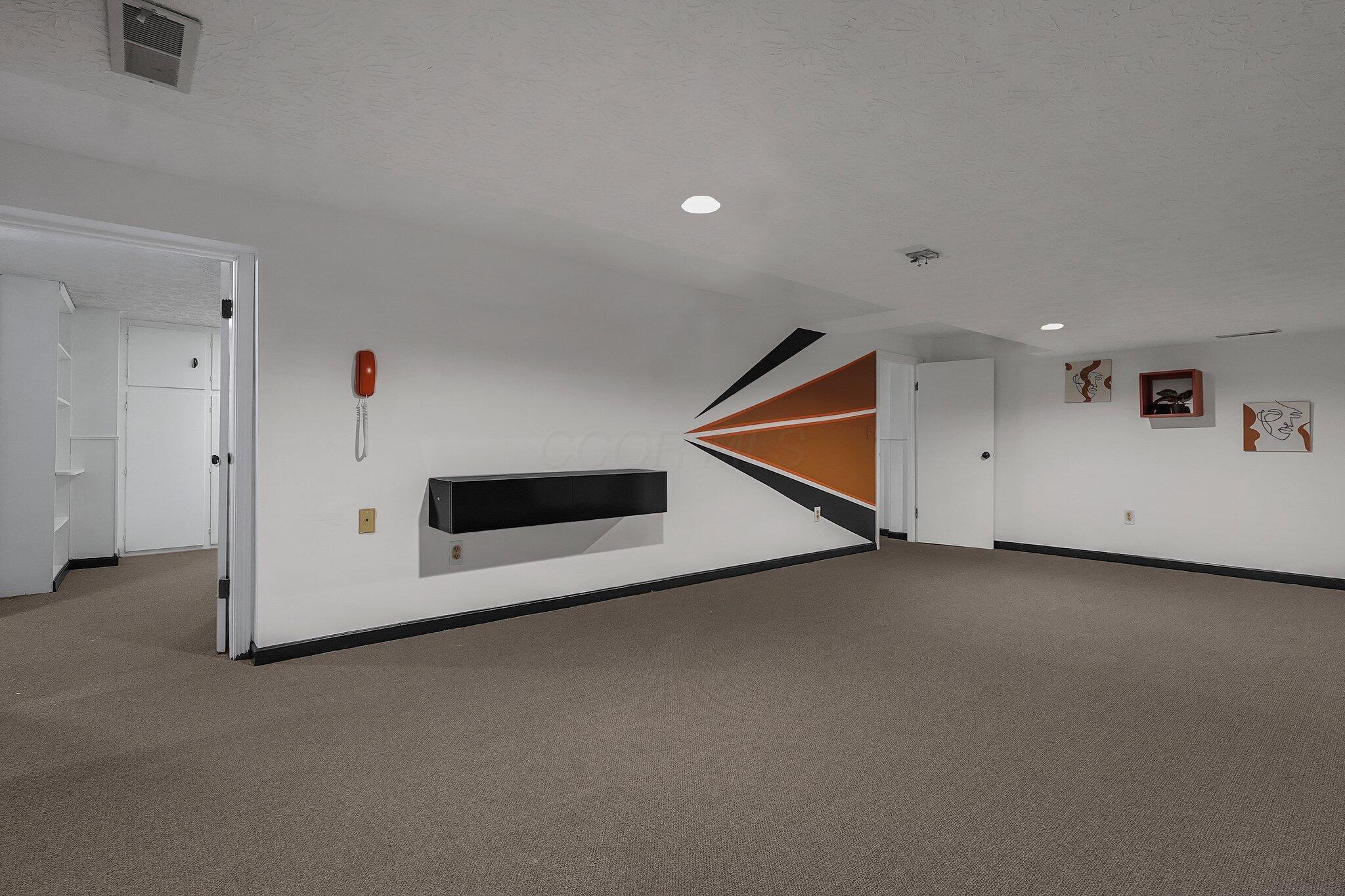 8777 Chevington Court, Pickerington, Ohio image 38