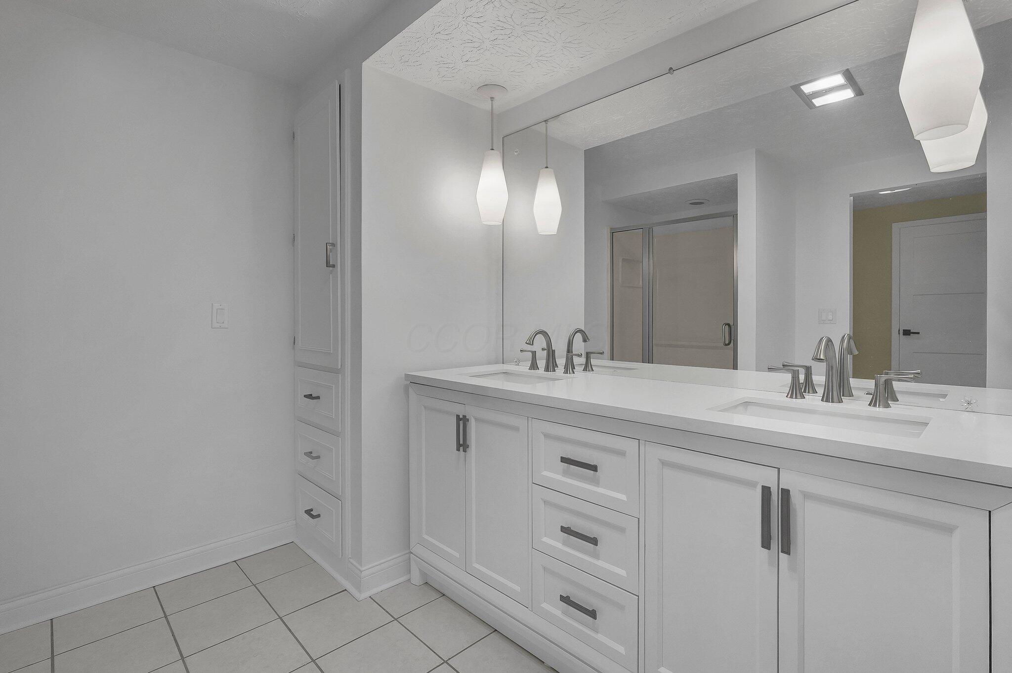8777 Chevington Court, Pickerington, Ohio image 30