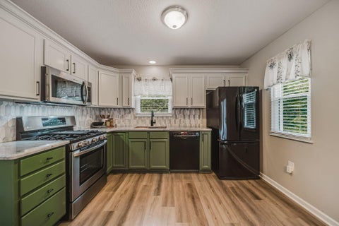Tiny photo for 8447 Varden Court 1301 #1301, Blacklick, OH 43004 (MLS # 226036324)