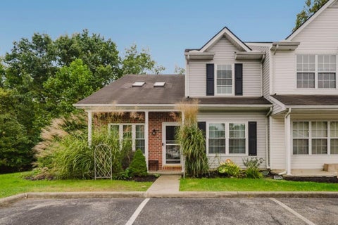 Photo of 8447 Varden Court 1301 #1301, Blacklick, OH 43004 (MLS # 226036324)
