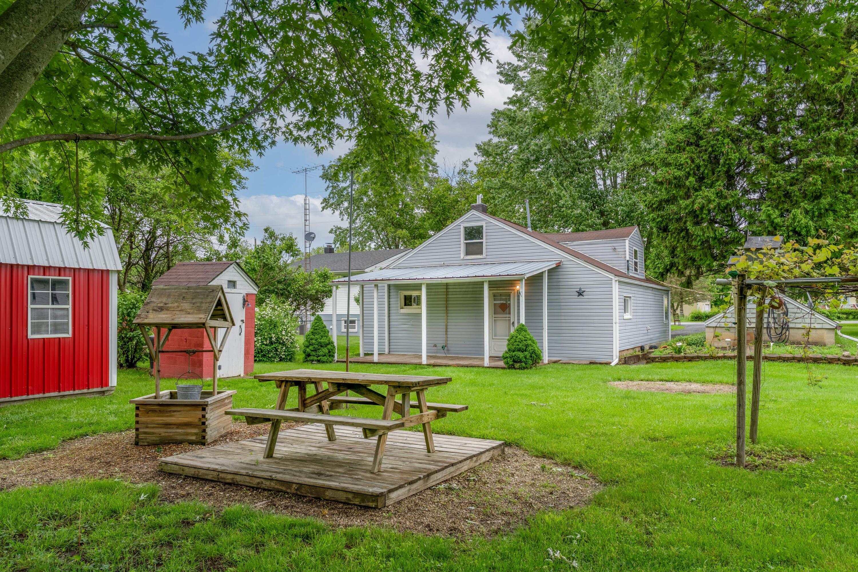 2535 Gooding Road, Marion, Ohio image 16
