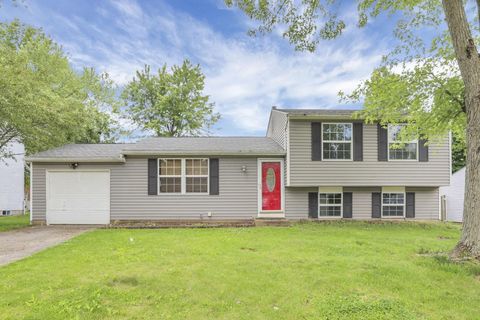 Photo of 8055 Eliot Drive, Reynoldsburg, OH 43068 (MLS # 225027865)