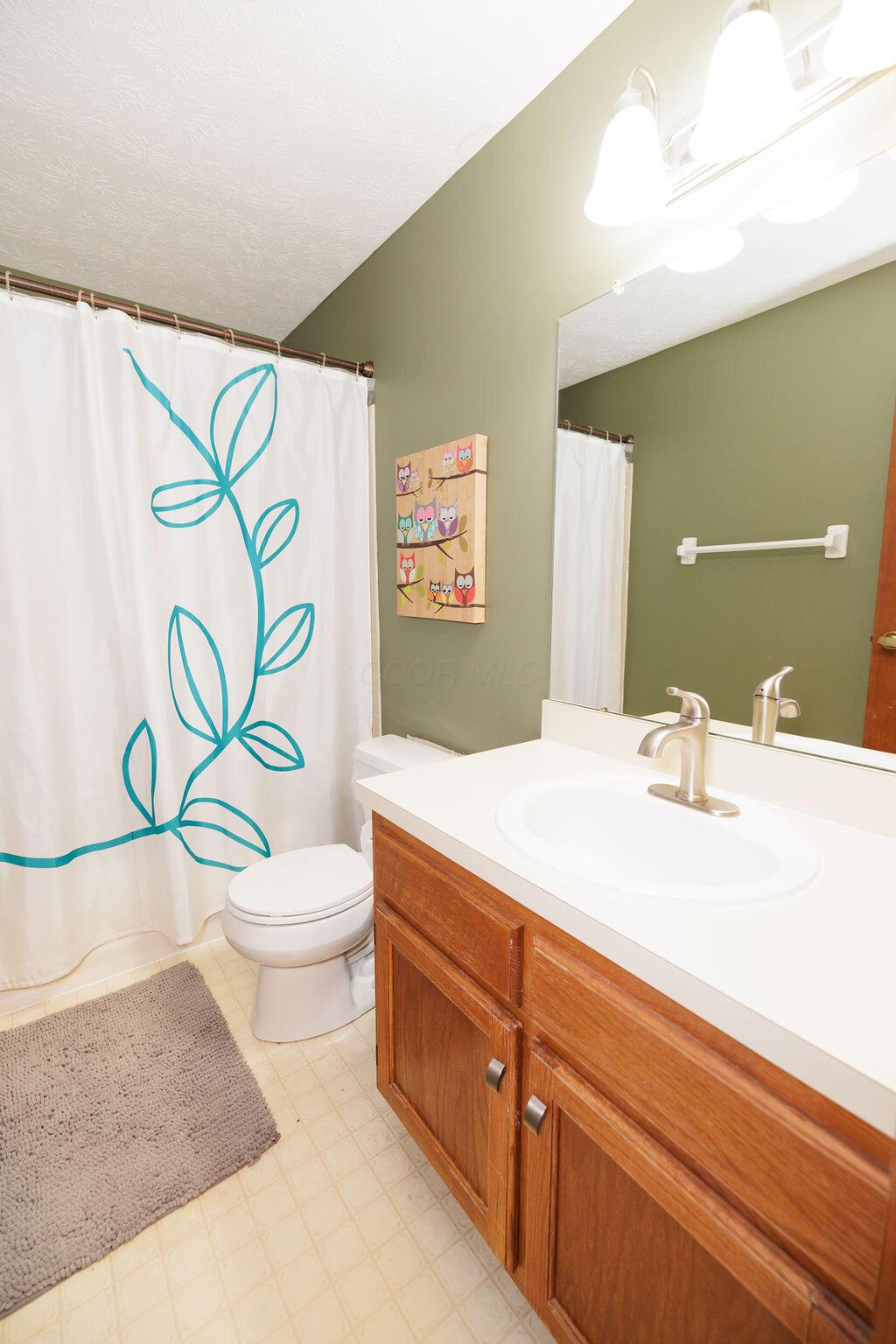52 Highmeadows Circle, Powell, Ohio image 23