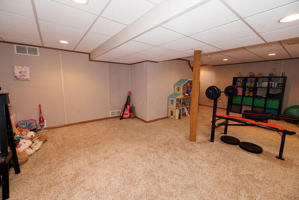 52 Highmeadows Circle, Powell, Ohio image 43