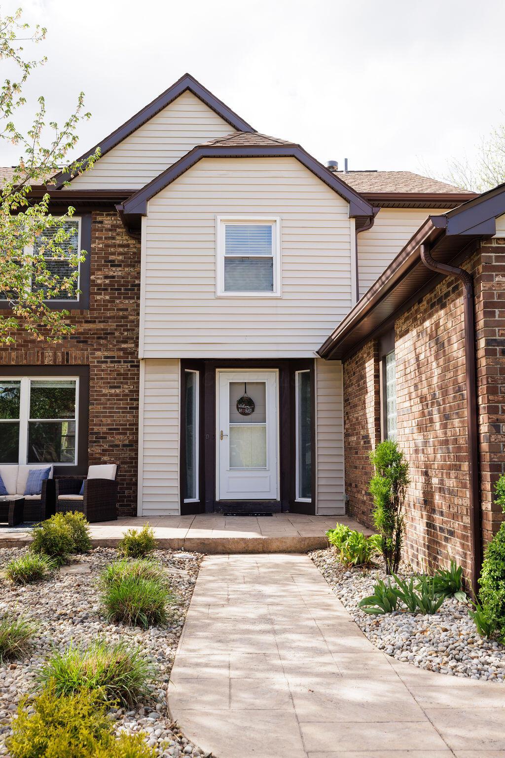 52 Highmeadows Circle, Powell, Ohio image 2