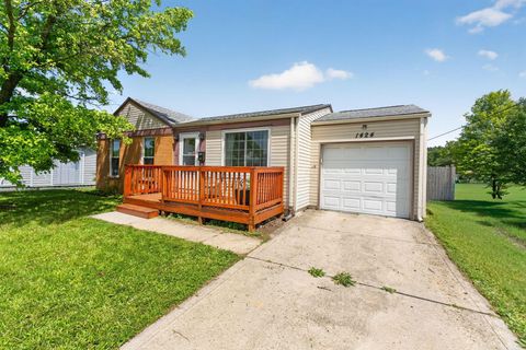 Homes For Sale - 1424 E Dublin Granville Road<br/> Columbus, OH 43229
