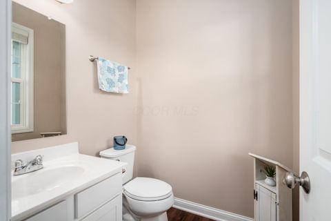 Tiny photo for 349 Ravensdale Place, Galloway, OH 43119 (MLS # 225037287)