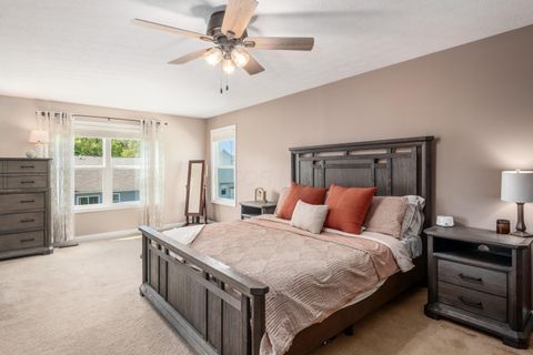 Tiny photo for 349 Ravensdale Place, Galloway, OH 43119 (MLS # 225037287)