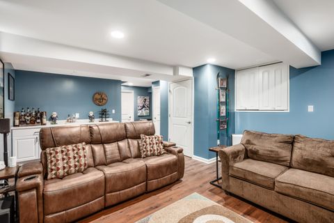 Tiny photo for 349 Ravensdale Place, Galloway, OH 43119 (MLS # 225037287)