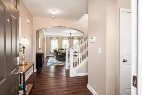 Tiny photo for 349 Ravensdale Place, Galloway, OH 43119 (MLS # 225037287)