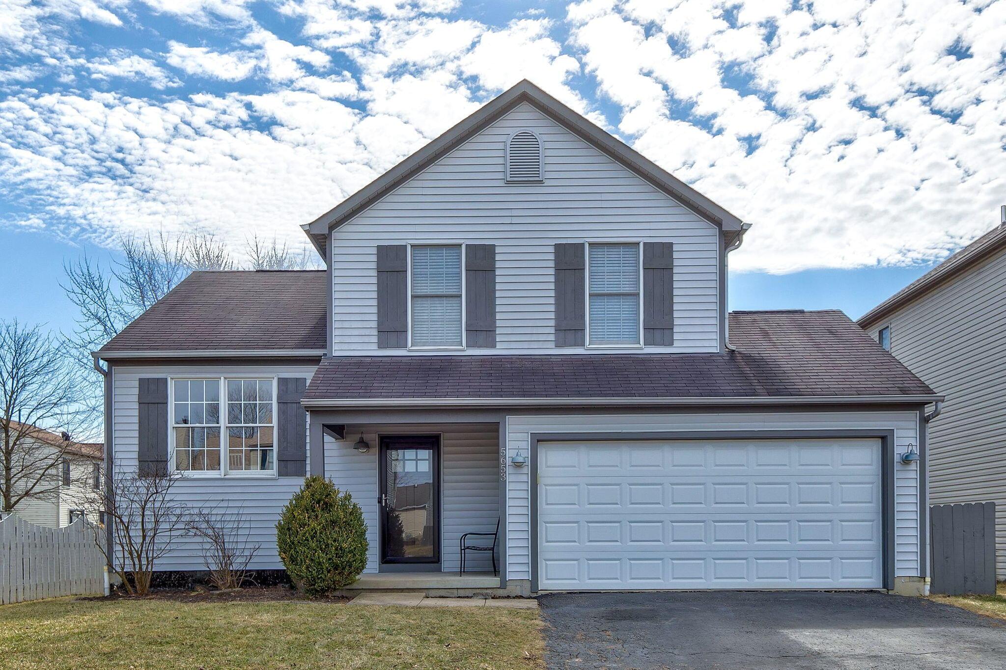 5653 English Rose Drive, Galloway, Ohio image 1