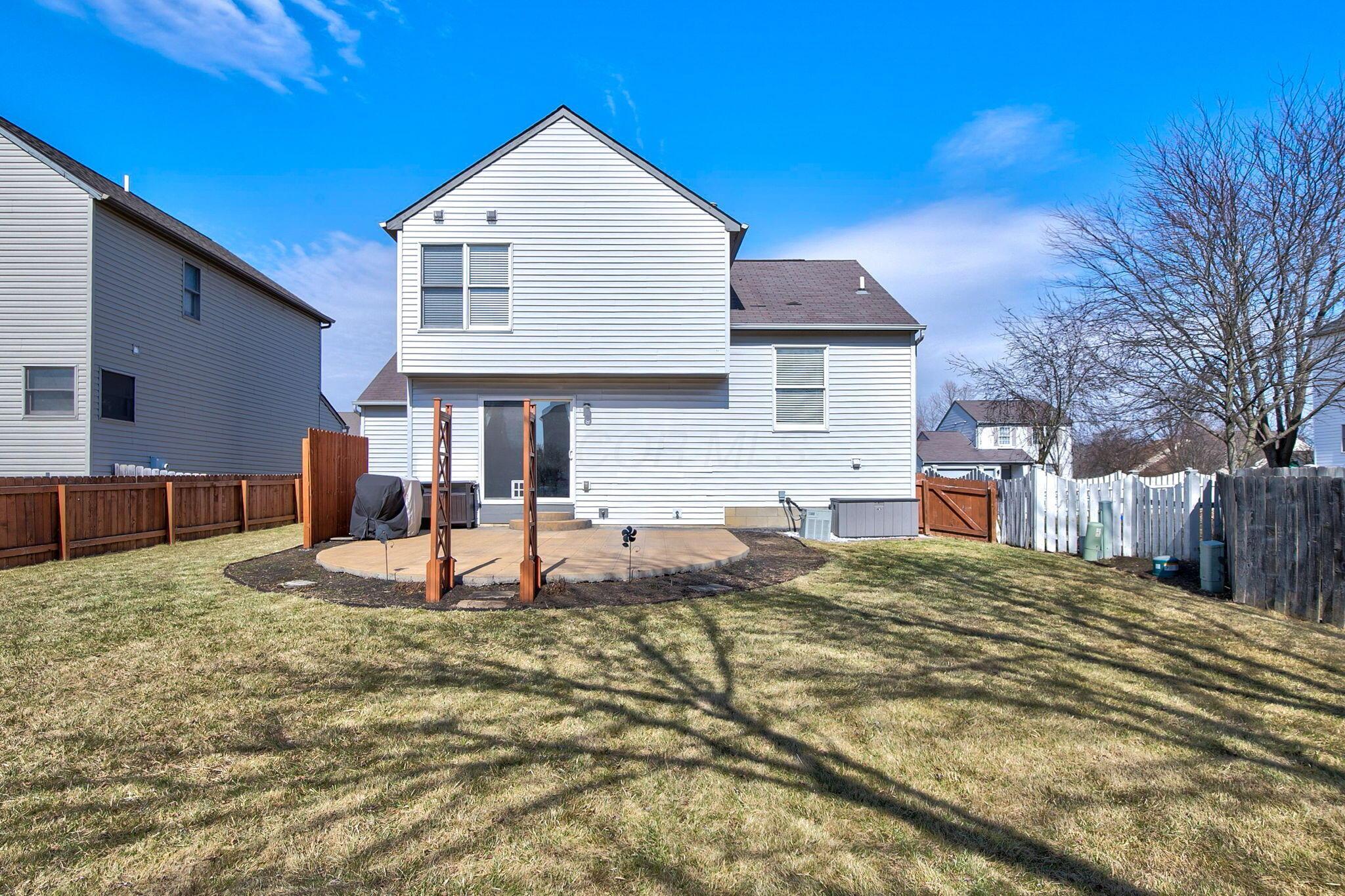 5653 English Rose Drive, Galloway, Ohio image 25