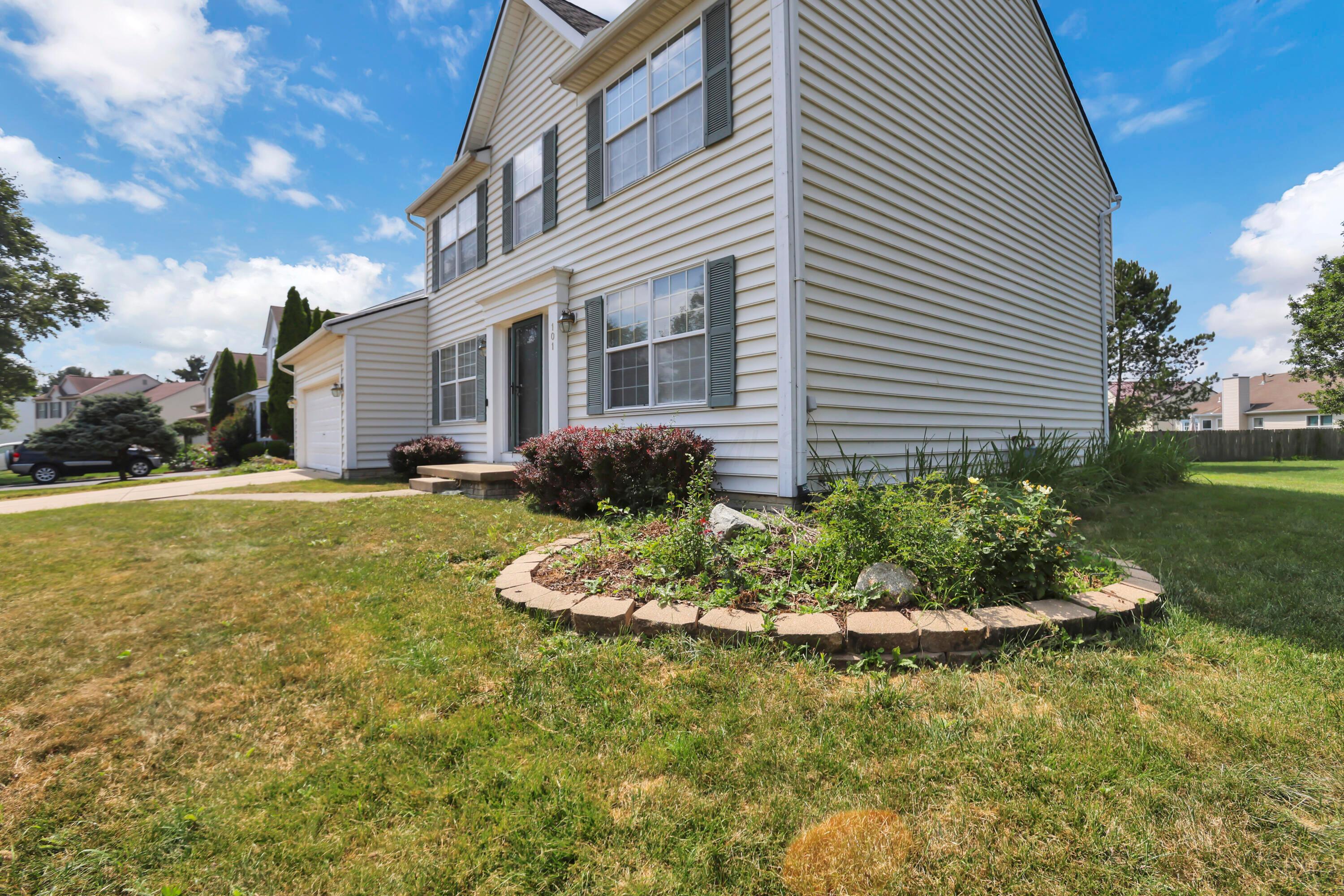 101 Barry Knoll Drive