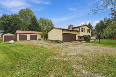 Tiny photo for 2840 Horseshoe Road, Delaware, OH 43015 (MLS # 226039275)