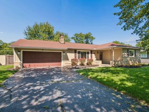 Photo of 3417 Leighton Road, Upper Arlington, OH 43221 (MLS # 226032598)