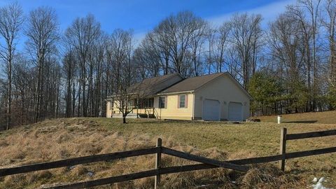 Photo of 1360 W Bone Road NW, Mcconnelsville, OH 43756 (MLS # 226002415)