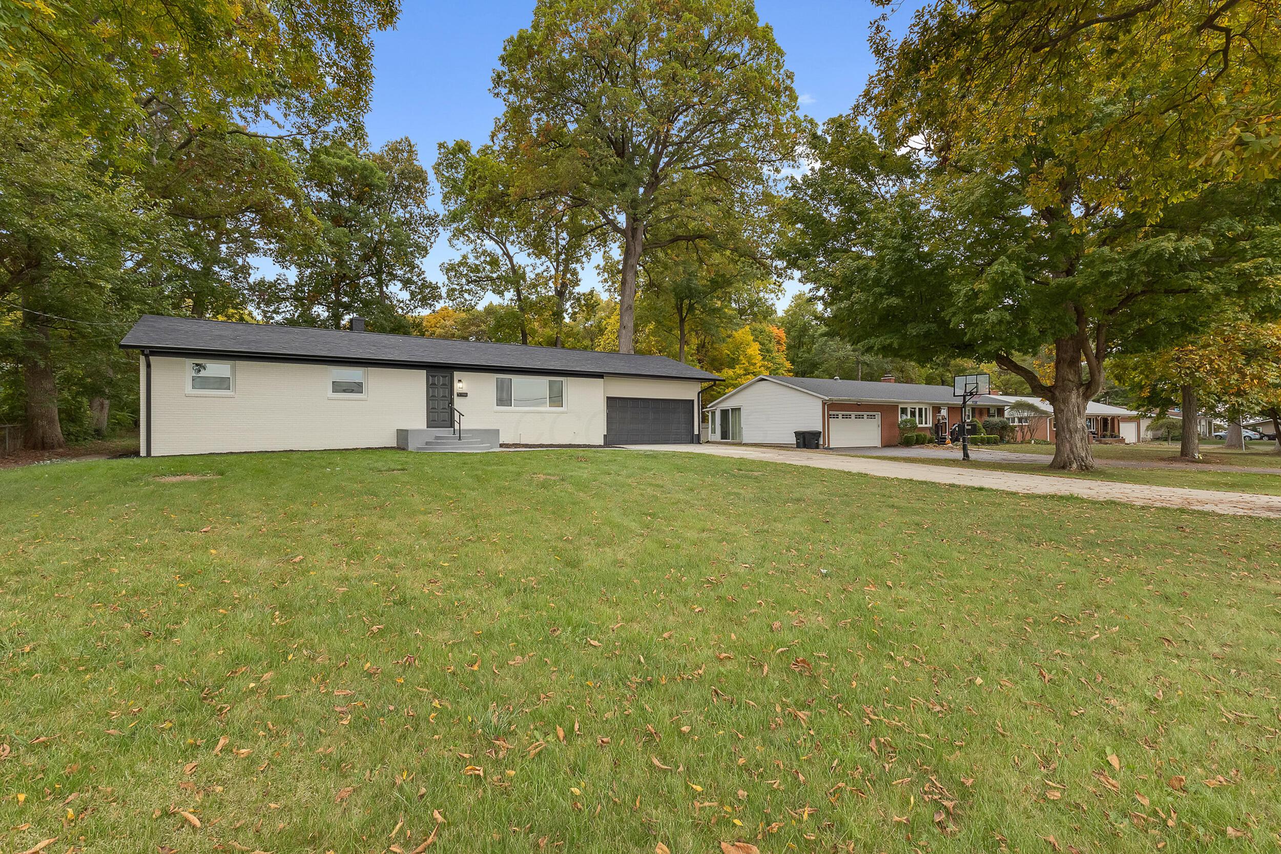 815 Irvin-Shoots Road E