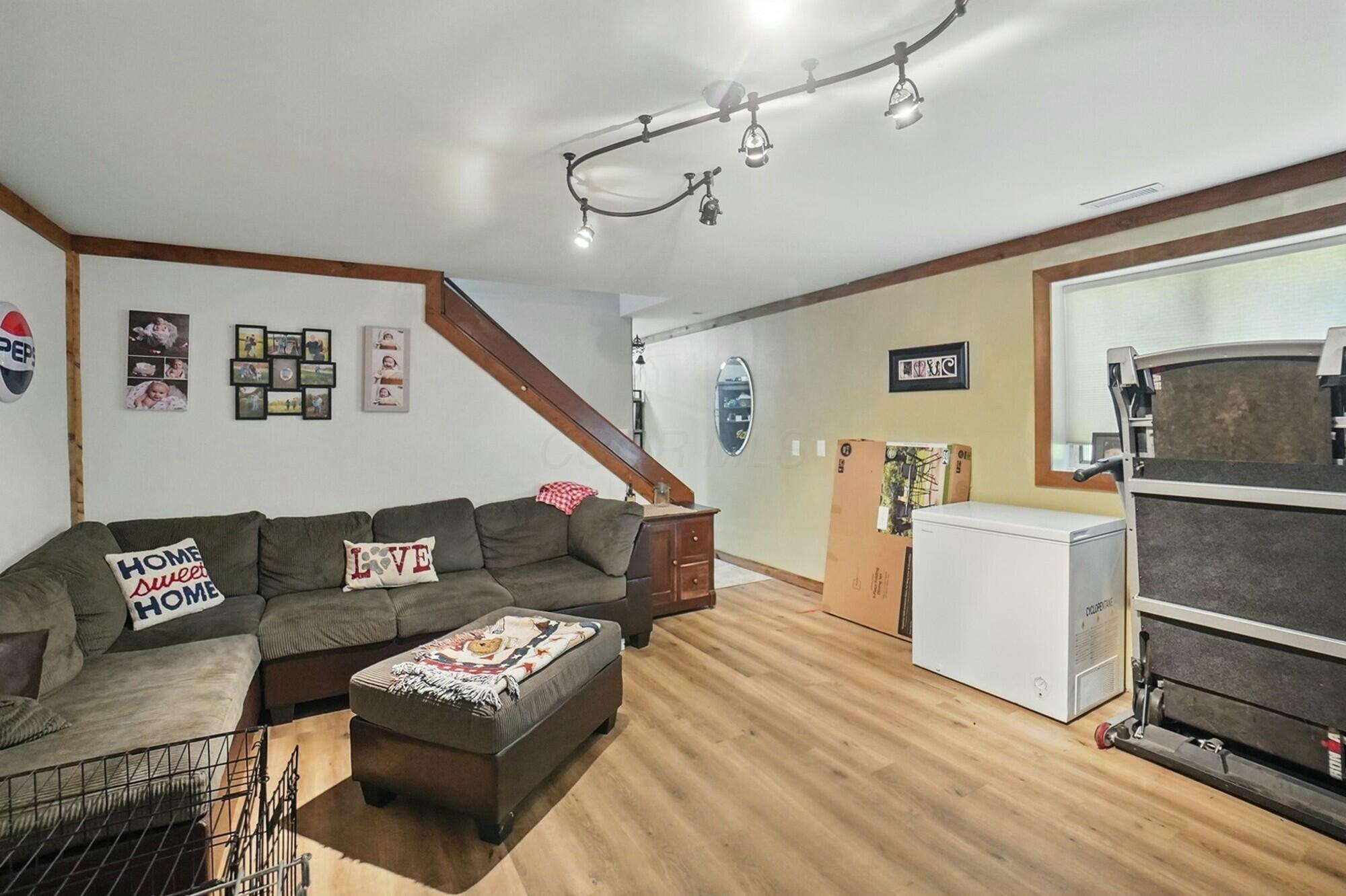 680 Suncrest Drive, Springfield, Ohio image 18