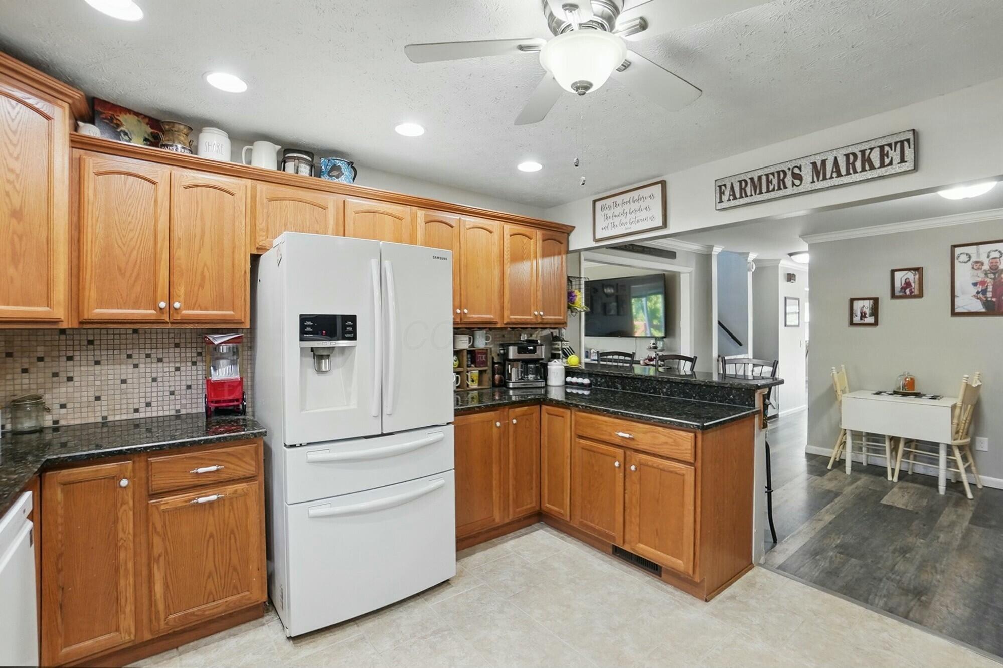 680 Suncrest Drive, Springfield, Ohio image 24