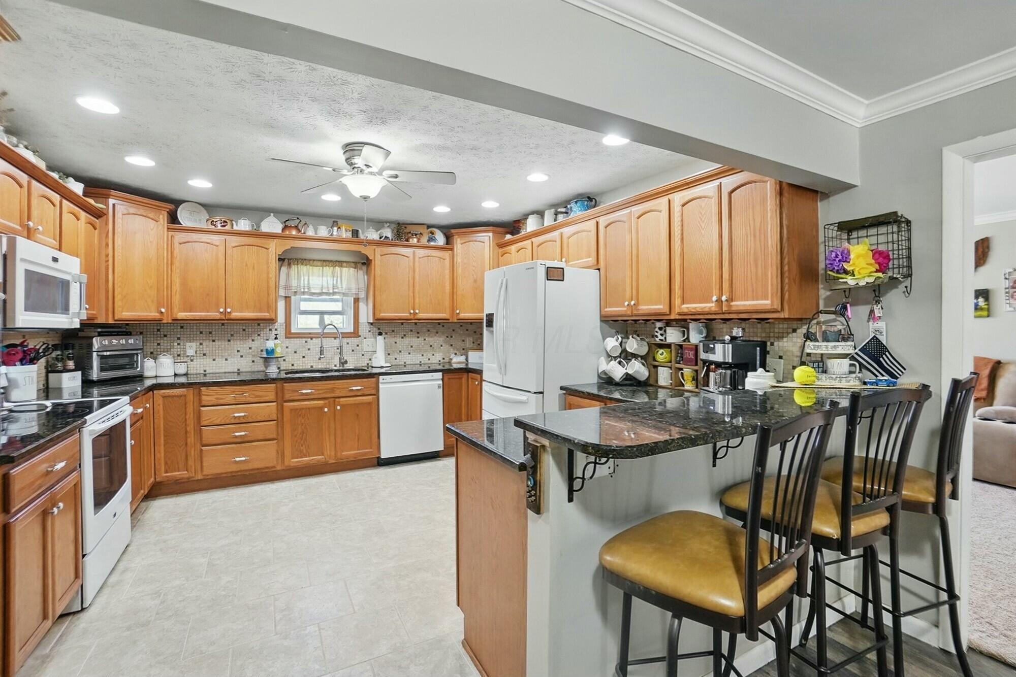 680 Suncrest Drive, Springfield, Ohio image 23