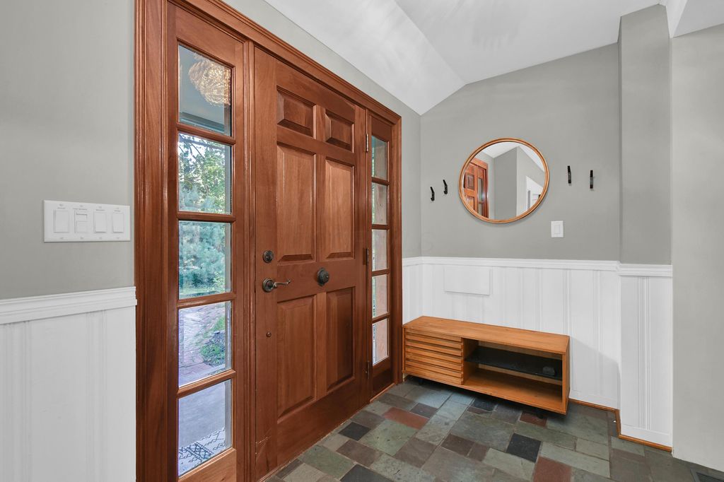 Photo of 590 Keyes Lane, Worthington, OH 43085 (MLS # 225045828)