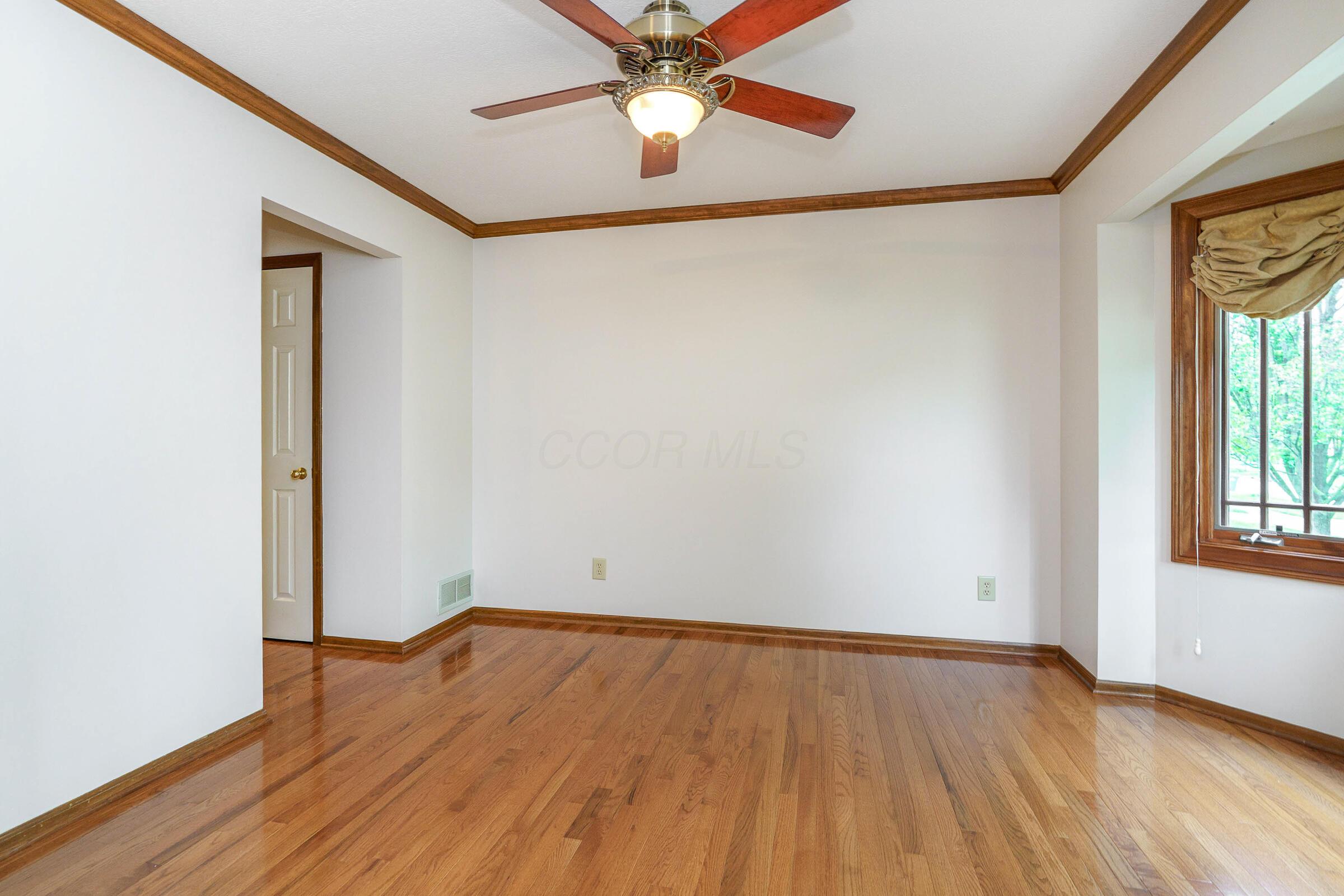135 Juniper Avenue, Westerville, Ohio image 8