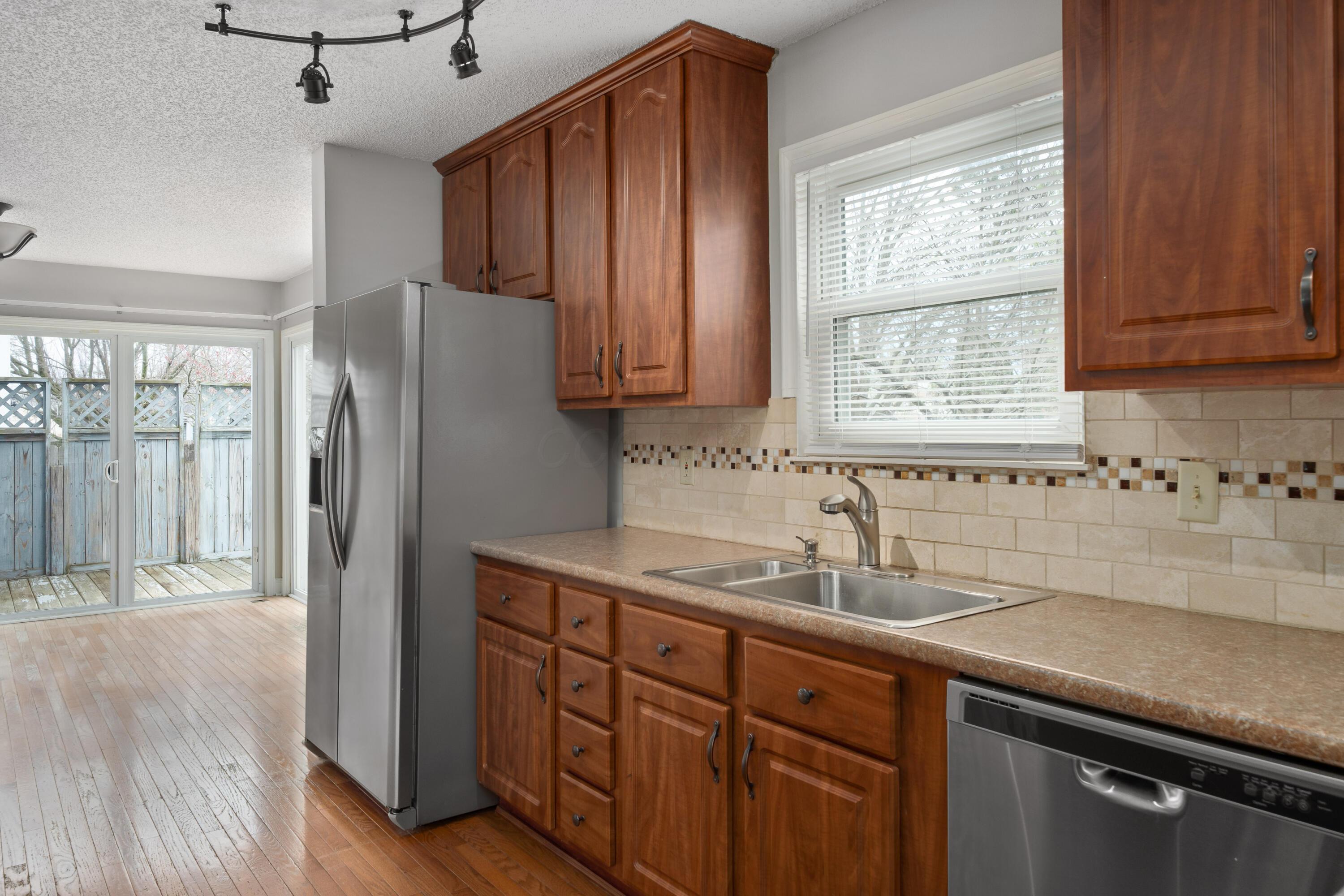 5135 Bonner Drive, Hilliard, Ohio image 17