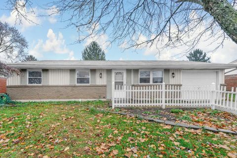 Photo of 2020 Sioux Drive, Circleville, OH 43113 (MLS # 225044219)