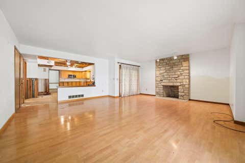 Tiny photo for 6981 Perry Drive, Worthington, OH 43085 (MLS # 226029408)