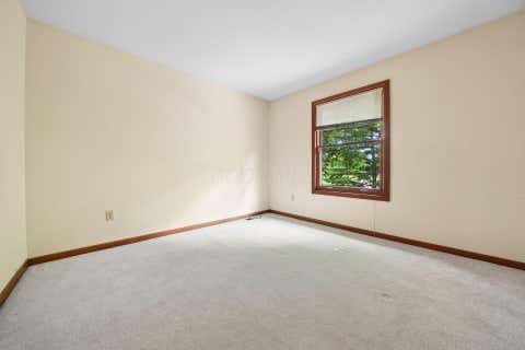 Tiny photo for 6981 Perry Drive, Worthington, OH 43085 (MLS # 226029408)