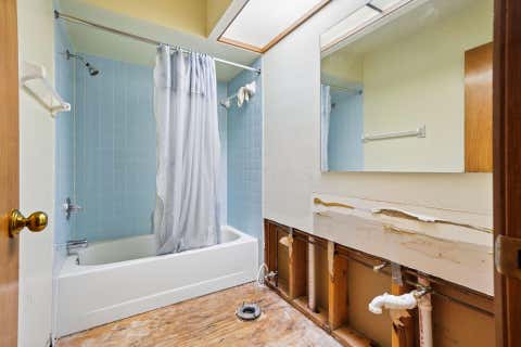Tiny photo for 6981 Perry Drive, Worthington, OH 43085 (MLS # 226029408)
