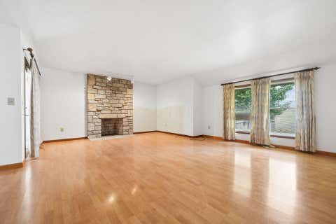 Tiny photo for 6981 Perry Drive, Worthington, OH 43085 (MLS # 226029408)