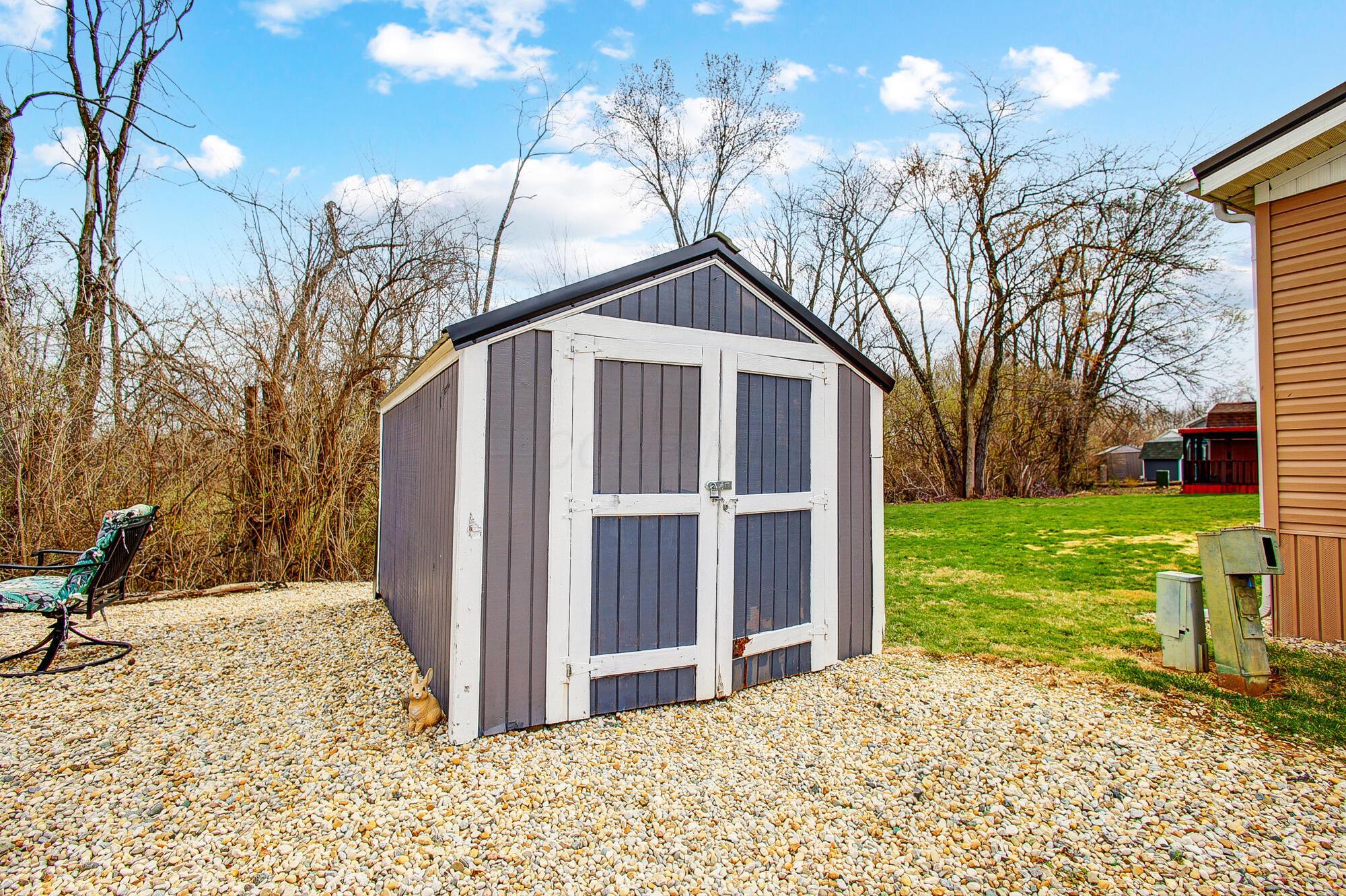 8944 Iroquois Way Way, Orient, Ohio image 33