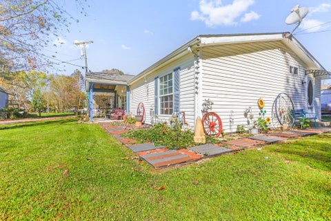 Tiny photo for 16595 1st Street, Logan, OH 43138 (MLS # 226040102)