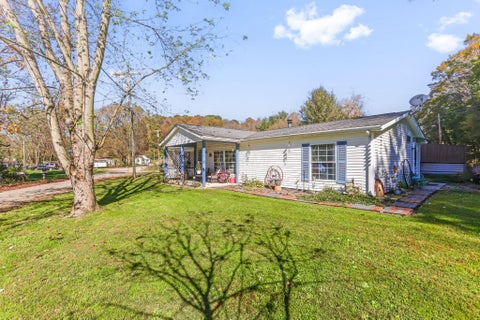 Tiny photo for 16595 1st Street, Logan, OH 43138 (MLS # 226040102)