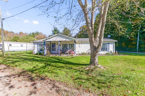 Tiny photo for 16595 1st Street, Logan, OH 43138 (MLS # 226040102)