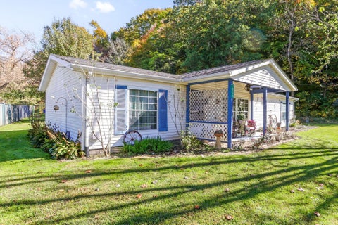 Tiny photo for 16595 1st Street, Logan, OH 43138 (MLS # 226040102)
